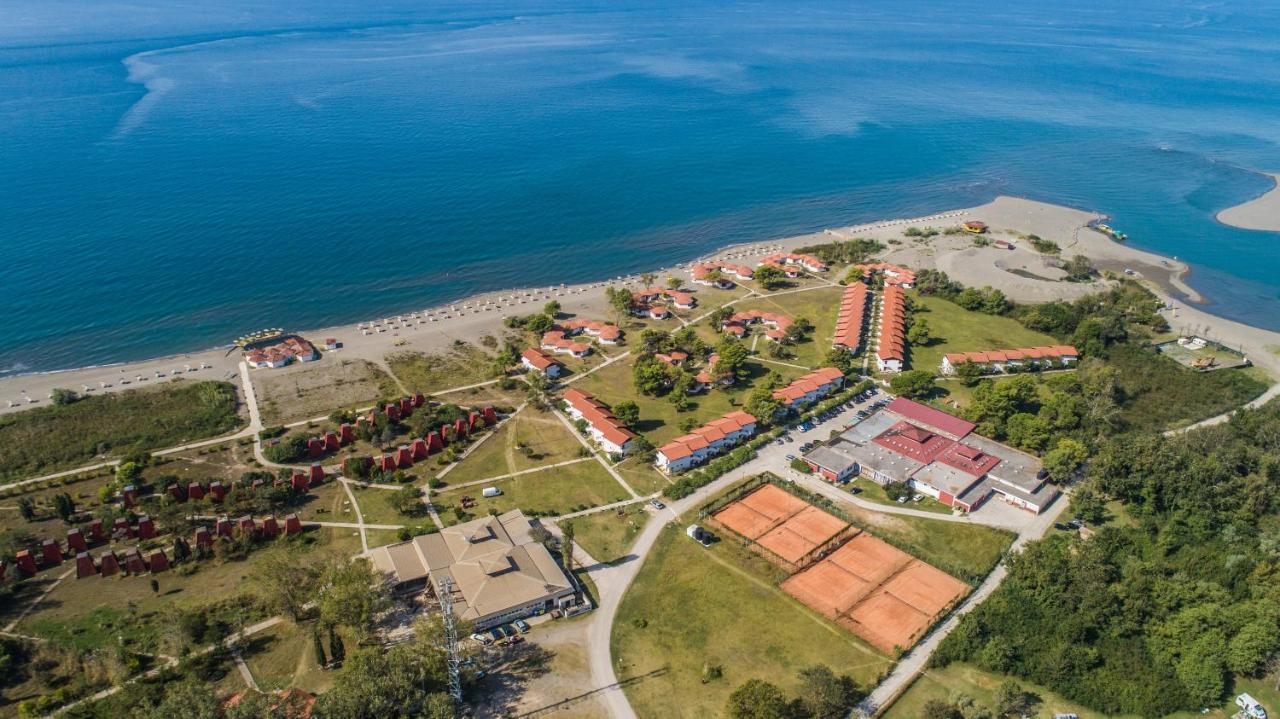 Hotel Fkk Ada Bojana Ulcinj Exterior foto