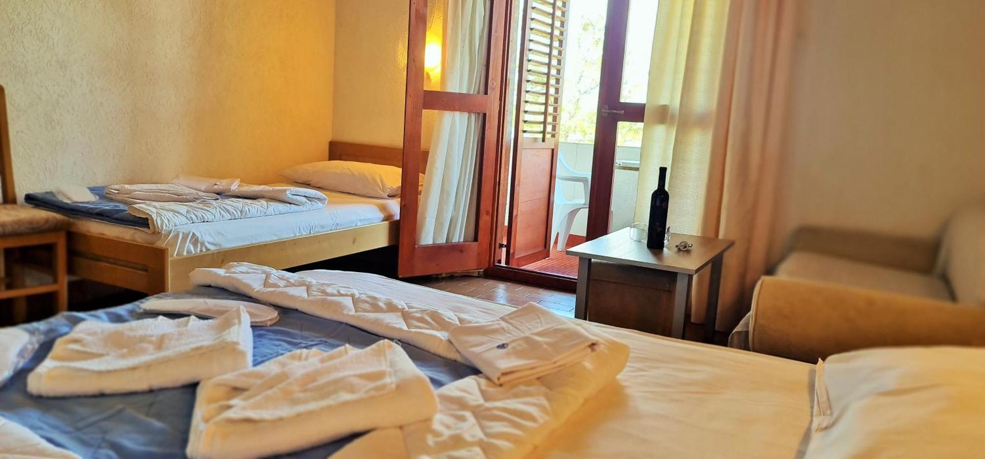 Hotel Fkk Ada Bojana Ulcinj Exterior foto