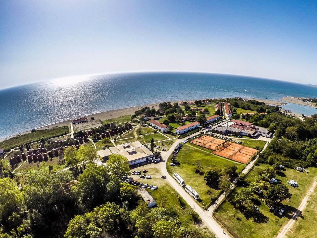 Hotel Fkk Ada Bojana Ulcinj Exterior foto